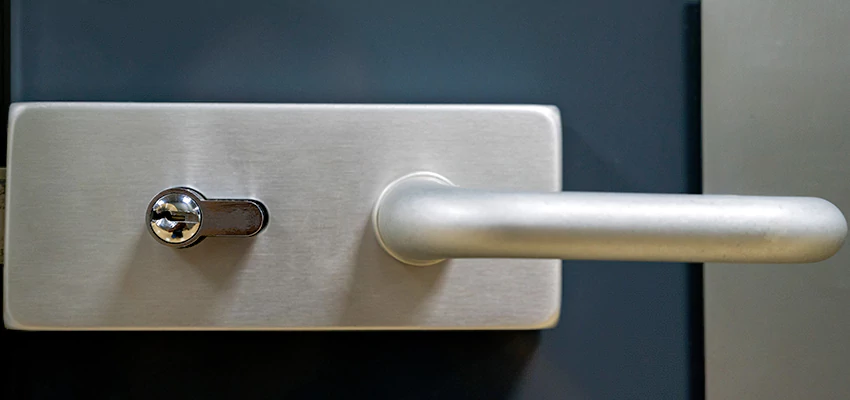 Change Patio Door Locks in Fallbrook, California